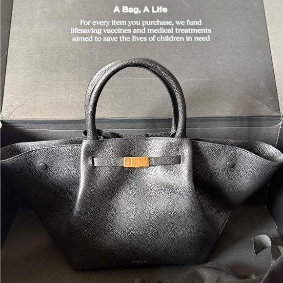 Demellier the Midi New York Black Leather Bag - Picture 2 of 11